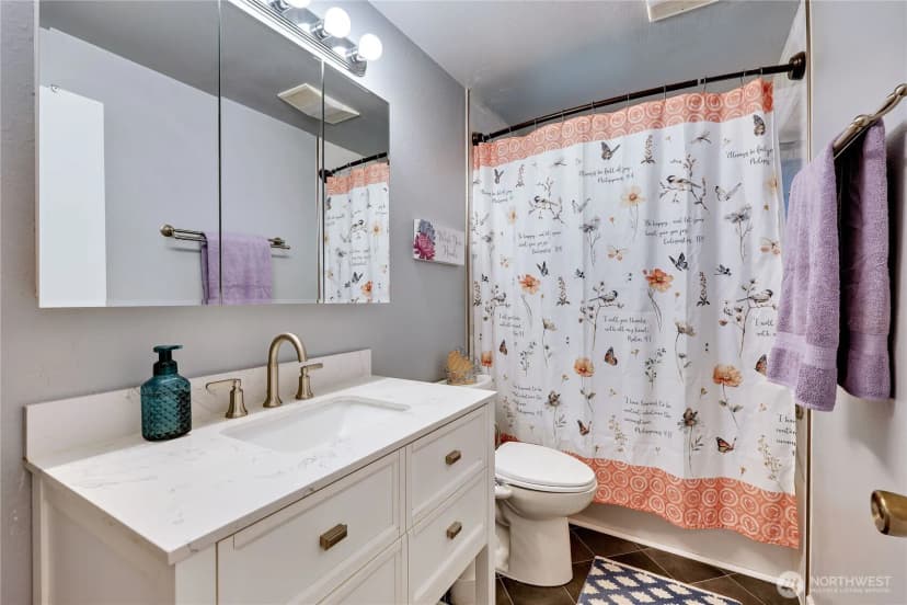 Property photo for 3929 Briarwood Drive Se, Port Orchard photo 13