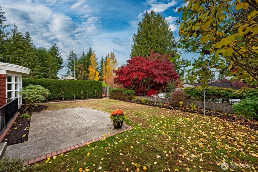 Property photo for 3654 W Viewmont Way W, Seattle photo 28