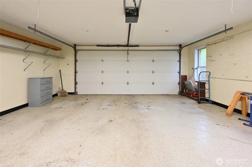 Property photo for 3654 W Viewmont Way W, Seattle photo 25