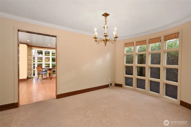 Property photo for 3654 W Viewmont Way W, Seattle photo 5