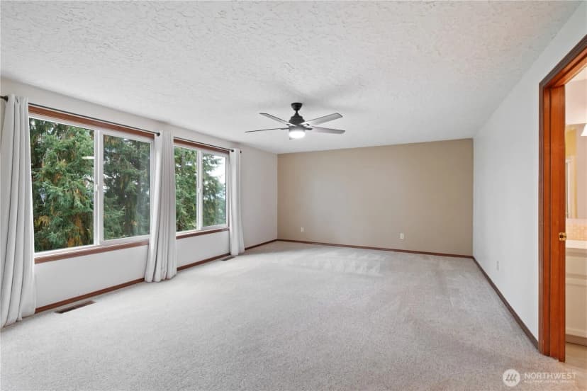 Property photo for 4415 Poplar Way, Longview photo 10