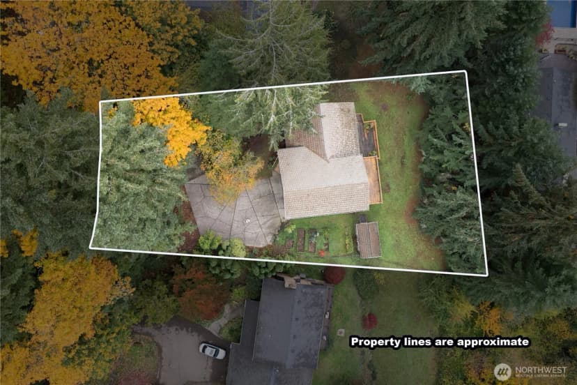 Property photo for 4415 Poplar Way, Longview photo 33