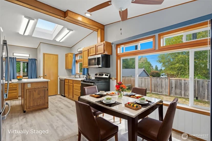Property photo for 11120 Se 234th Place, Kent photo 6