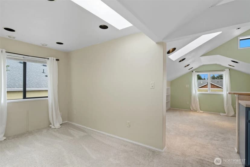Property photo for 11120 Se 234th Place, Kent photo 18