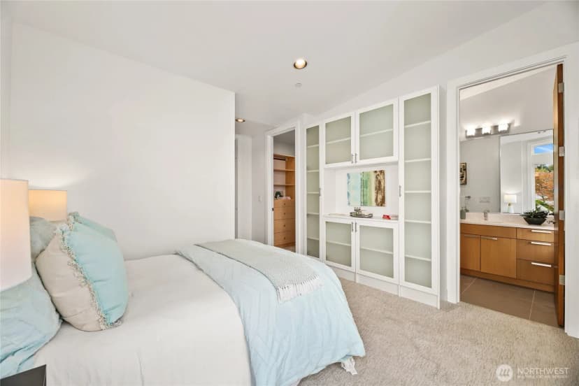 Property photo for 3037 Ne Harrison Drive, Issaquah photo 29