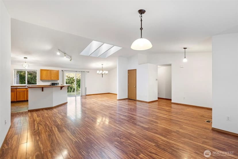 Property photo for 2212 184th Avenue Sw, Lakebay photo 4