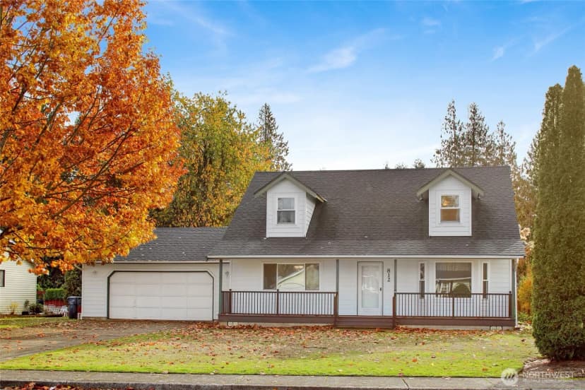 Property photo for 812 Vine Circle, Lynden photo 39