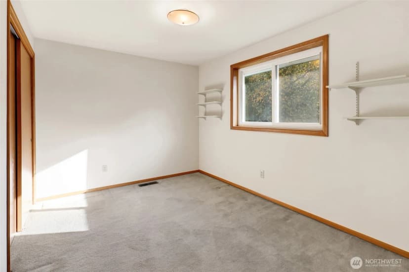 Property photo for 812 Vine Circle, Lynden photo 28
