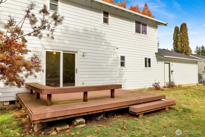 Property photo for 812 Vine Circle, Lynden photo 32