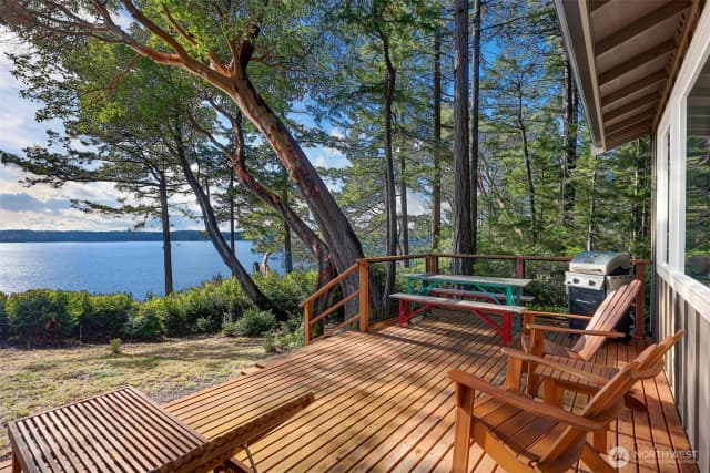 Property photo for 22610 S Herron Blvd Nw, Lakebay photo 2