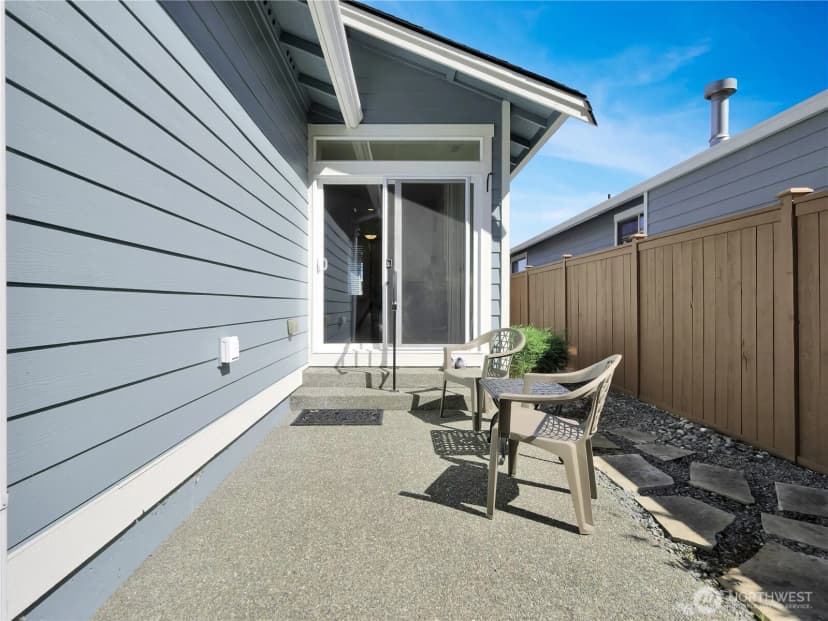 Property photo for 8217 Bainbridge Loop Ne, Lacey photo 27