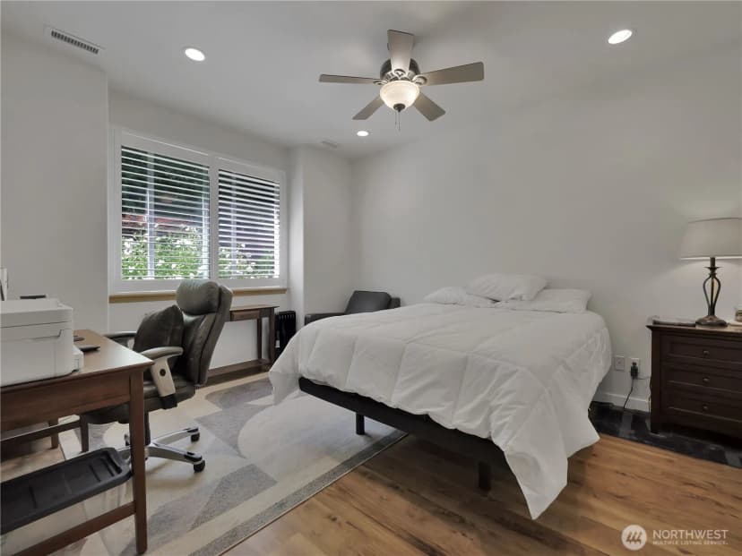 Property photo for 8217 Bainbridge Loop Ne, Lacey photo 20