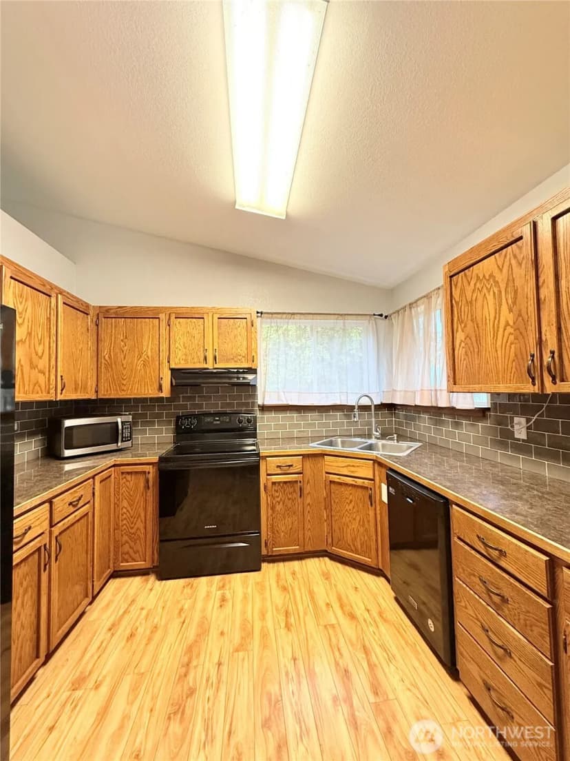 Property photo for 48 Pinecrest Road, Tonasket photo 19