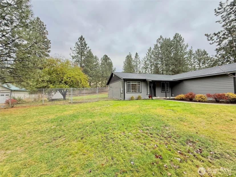 Property photo for 48 Pinecrest Road, Tonasket photo 3