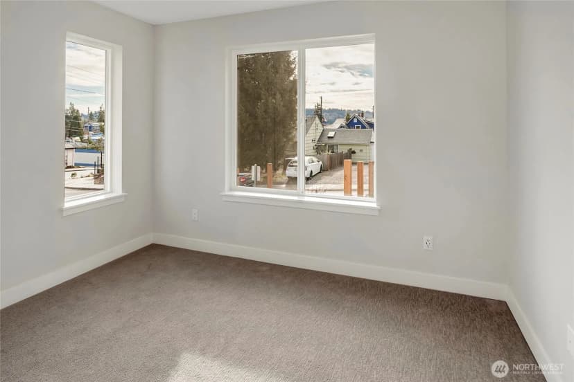 Property photo for 6722 Ne 187th Street #105, Kenmore photo 13