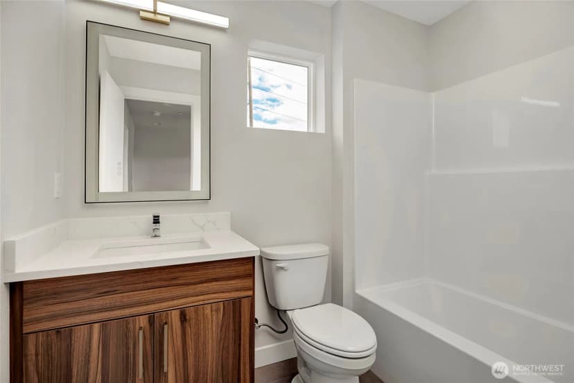 Property photo for 6722 Ne 187th Street #105, Kenmore photo 21