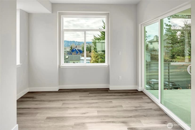Property photo for 6722 Ne 187th Street #105, Kenmore photo 17