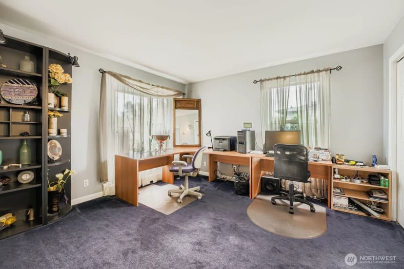 Property photo for 16051 51st Avenue S, Tukwila photo 14