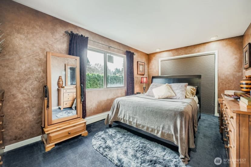 Property photo for 16051 51st Avenue S, Tukwila photo 19