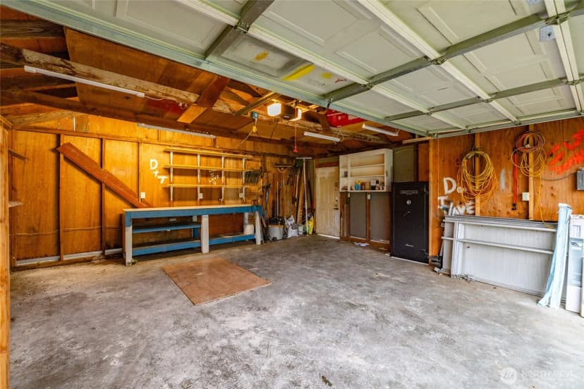 Property photo for 879 N Fruitdale Road, Sedro Woolley photo 34
