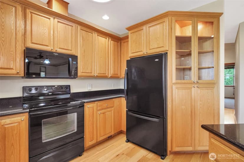 Property photo for 115 Schoolhouse Lane, Toledo photo 16
