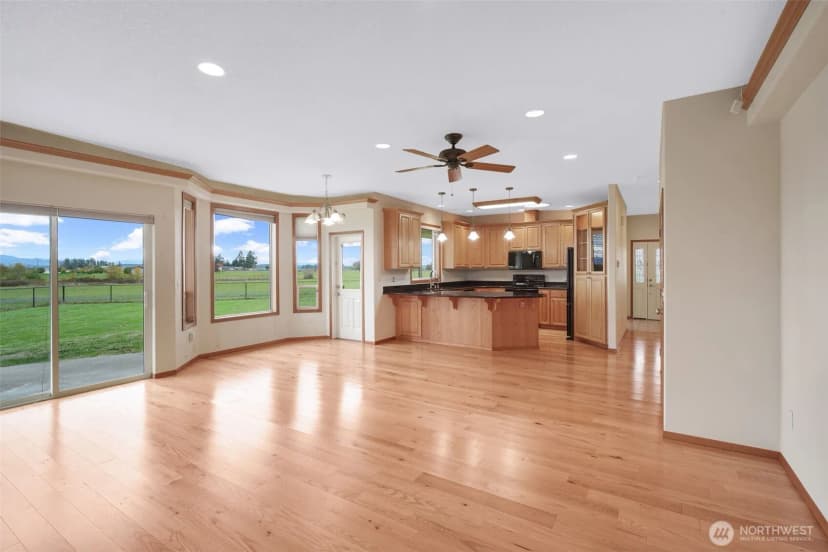 Property photo for 115 Schoolhouse Lane, Toledo photo 11