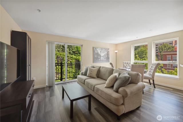 Property photo for 108 5th Avenue S #506, Seattle photo 3