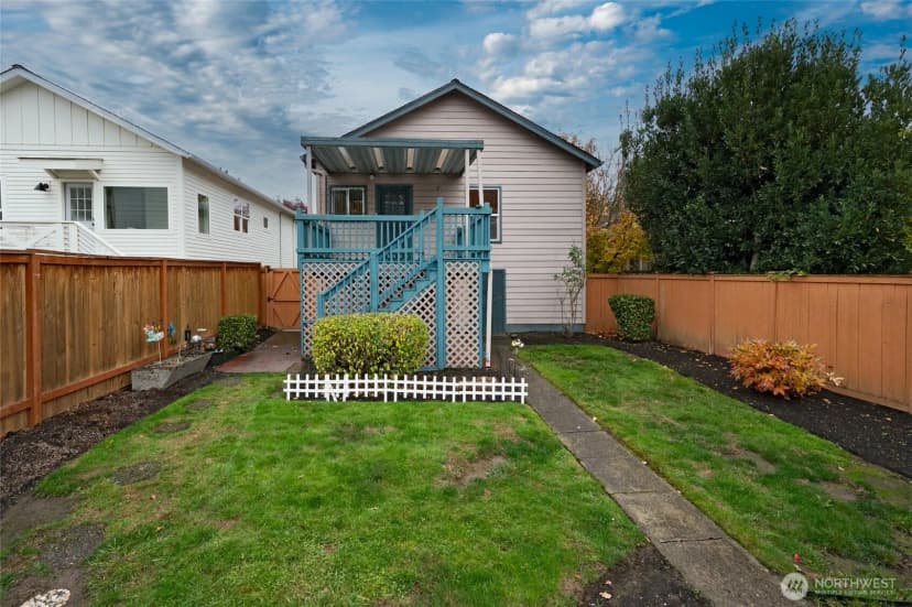Property photo for 125 29th Avenue E, Seattle photo 25