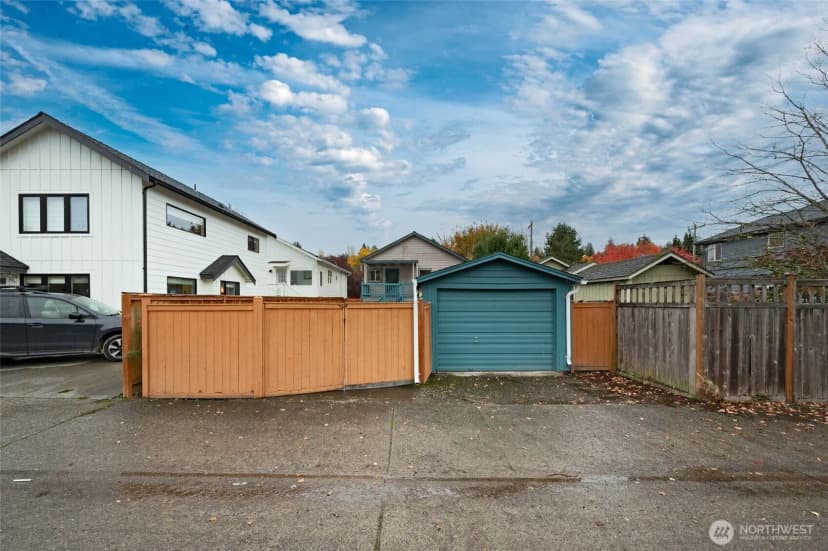 Property photo for 125 29th Avenue E, Seattle photo 27