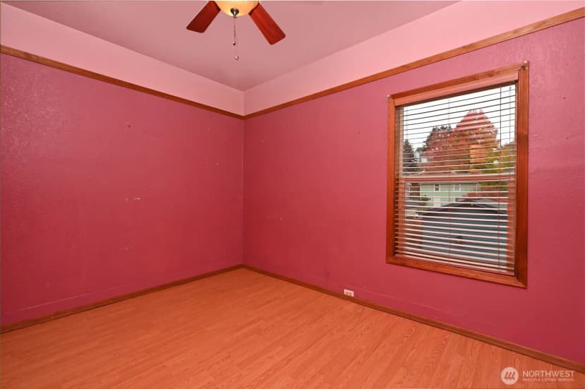 Property photo for 125 29th Avenue E, Seattle photo 11