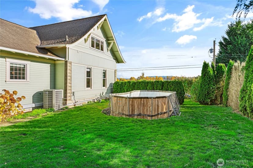 Property photo for 607 E Front Street, Lynden photo 10