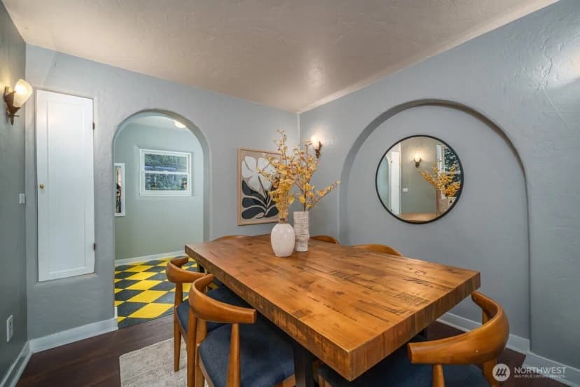 Property photo for 5417 40th Avenue Sw, Seattle photo 15