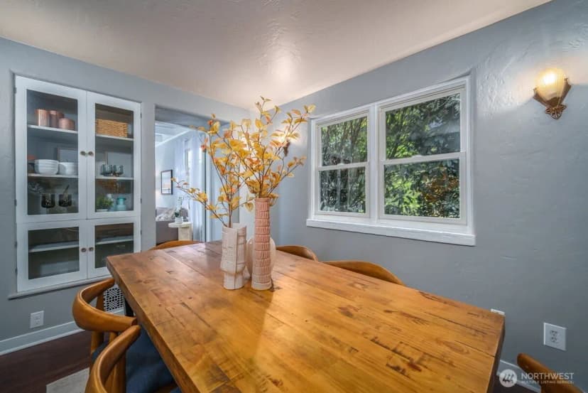 Property photo for 5417 40th Avenue Sw, Seattle photo 14