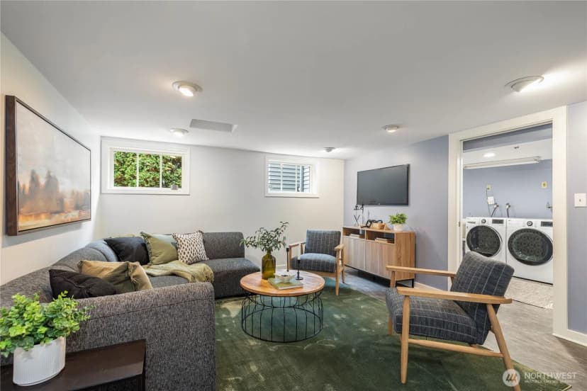 Property photo for 3116 S Bayview Street, Seattle photo 34