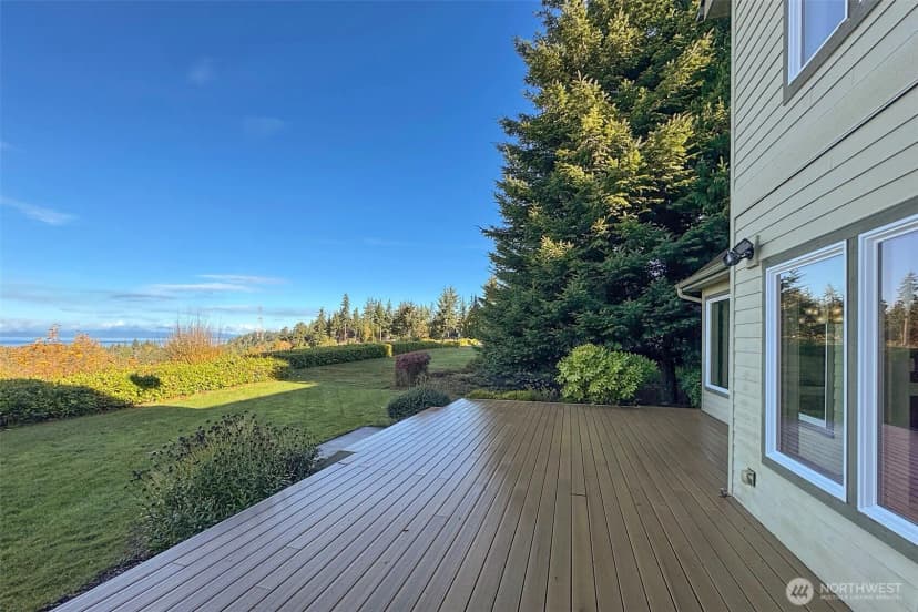 Property photo for 450 Elwha Bluffs Road, Port Angeles photo 11