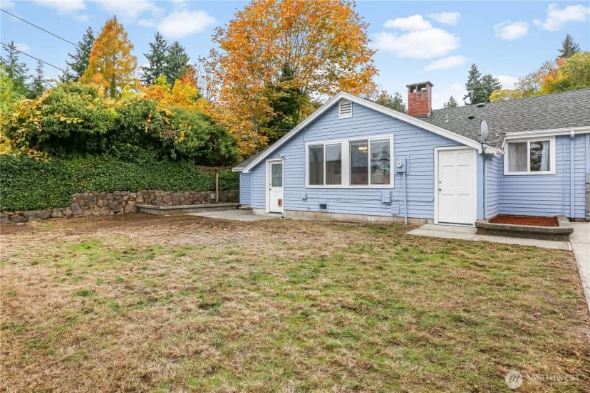 Property photo for 551 Bronson Way Ne, Renton photo 24