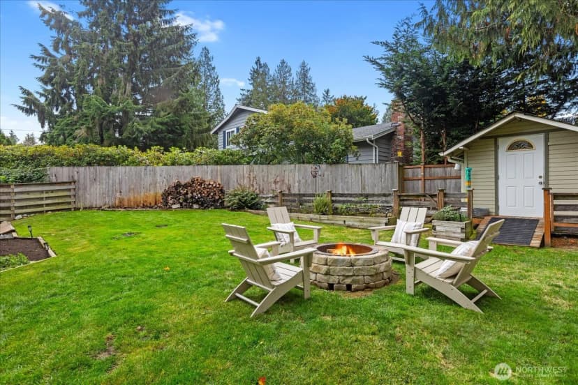 Property photo for 9617 Laurel Lane, Edmonds photo 29