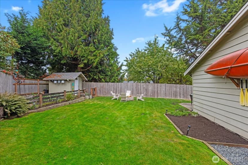 Property photo for 9617 Laurel Lane, Edmonds photo 31