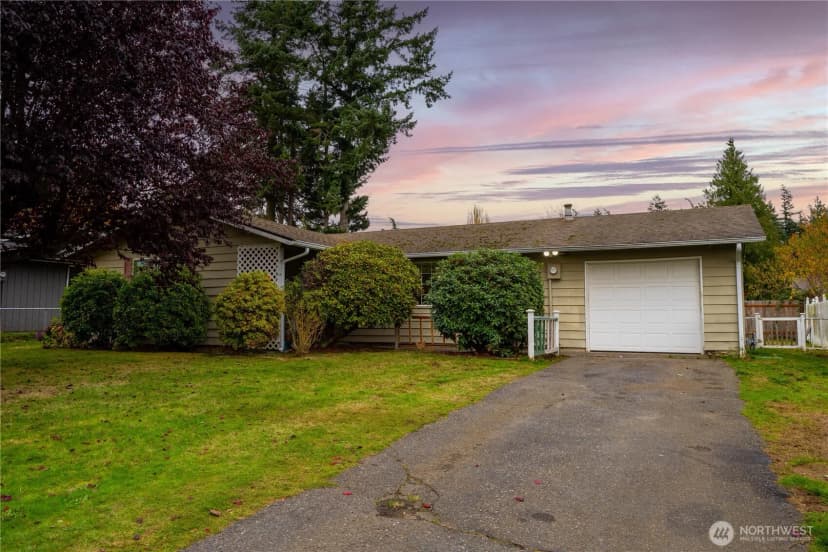 Property photo for 6818 Vail Drive, Lynden photo 29