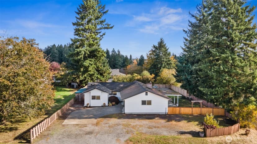 Property photo for 1925 87th Avenue Ct E, Edgewood photo 4
