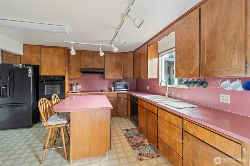 Property photo for 450 Hawkins Road, Winlock photo 8