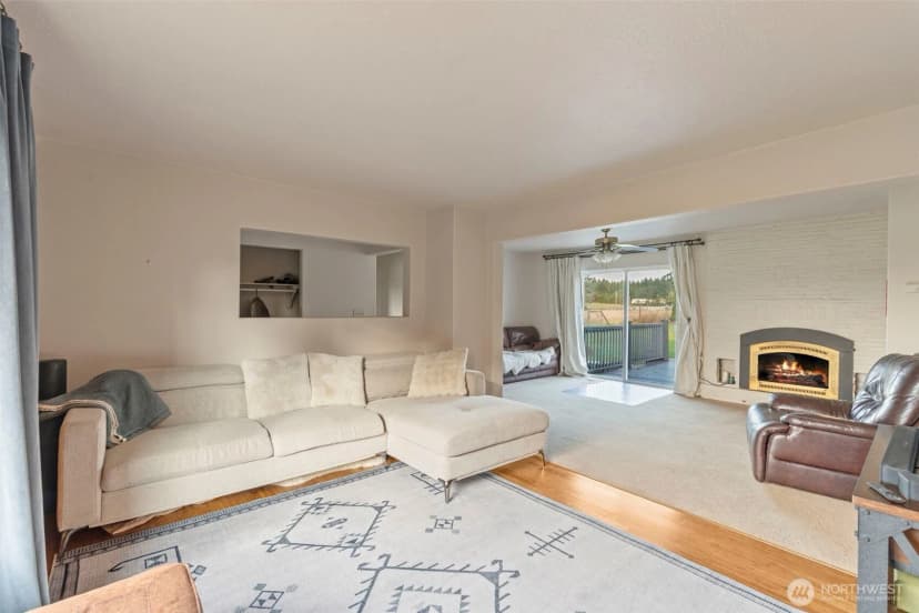 Property photo for 450 Hawkins Road, Winlock photo 6