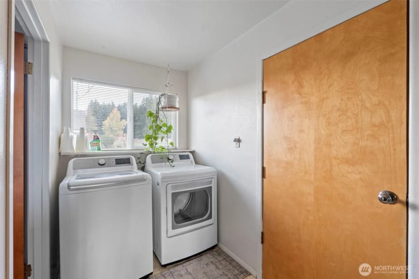 Property photo for 450 Hawkins Road, Winlock photo 21