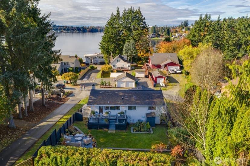Property photo for 11905 13th Street Ne, Lake Stevens photo 8