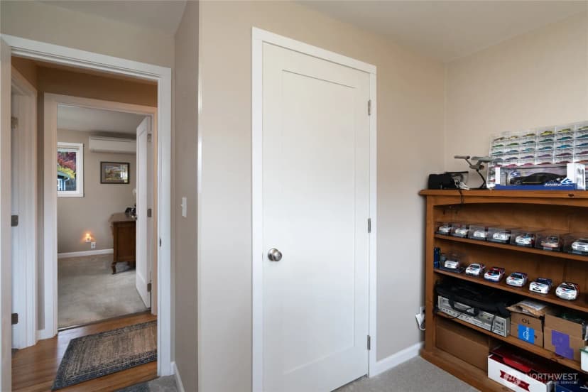 Property photo for 2304 E Avenue, Anacortes photo 18