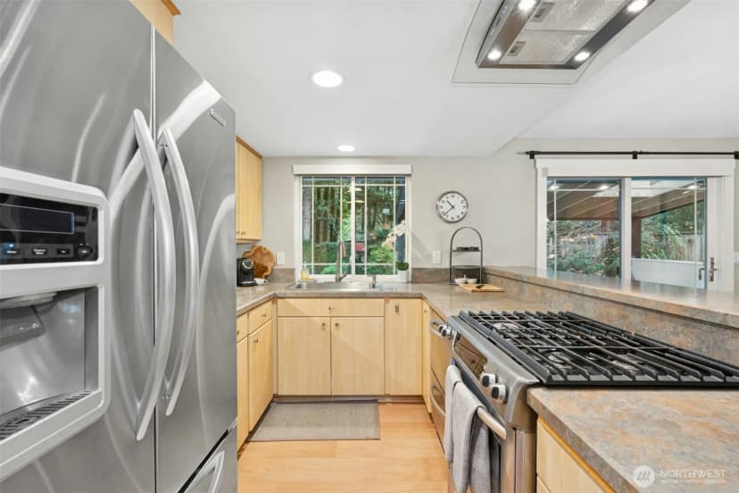 Property photo for 2316 228th Place Ne, Sammamish photo 6