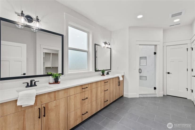Property photo for 1095 Terrace Drive, Lynden photo 20