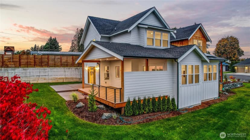 Property photo for 1095 Terrace Drive, Lynden photo 2
