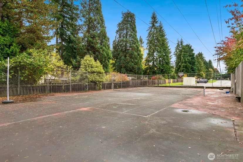 Property photo for 5722 122nd Place Se #235, Bellevue photo 21