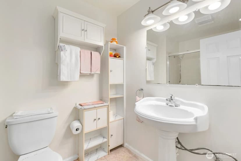 Property photo for 5722 122nd Place Se #235, Bellevue photo 15